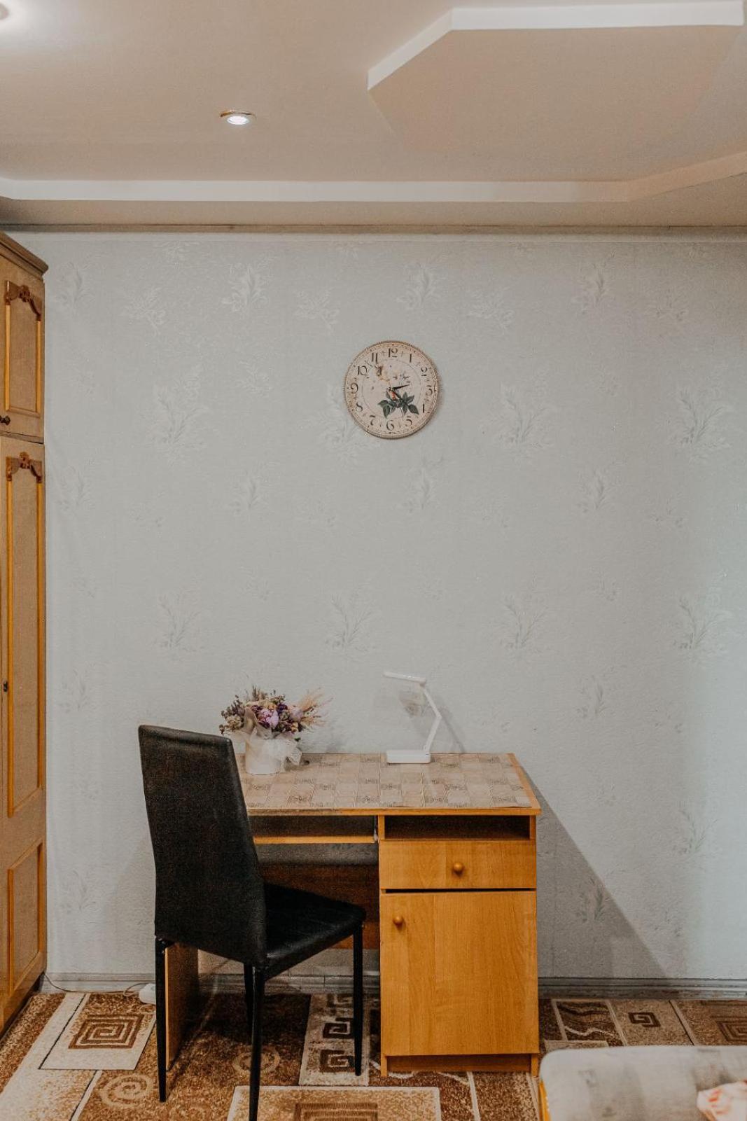 Comfortable Apartments On Hrushevskogo Street Near 16 City Hospital Dnjepropetovsk Buitenkant foto